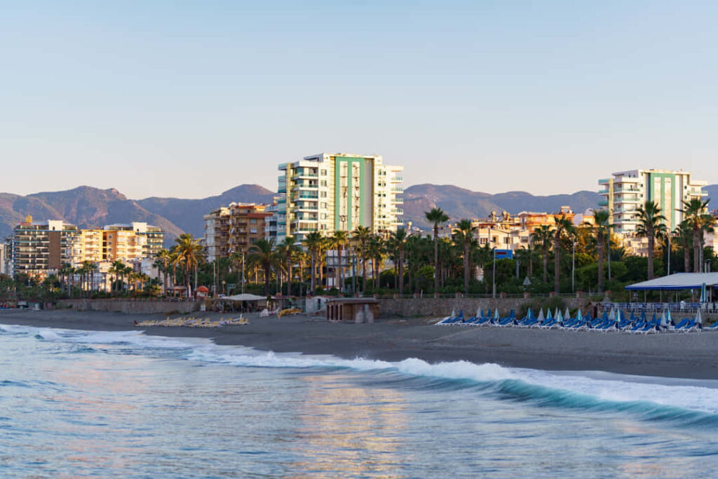 Imagen de una de las mejores playas de Málaga